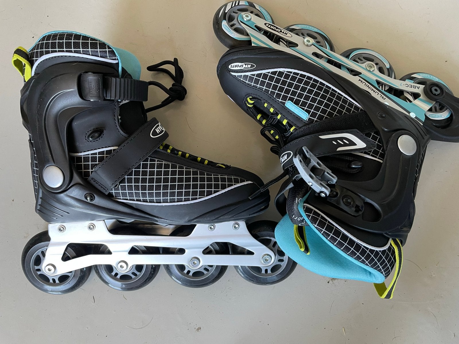 Skeelers - Maat 38, Zo goed als nieuw, Inline skates 4 wielen, Dames, Ophalen