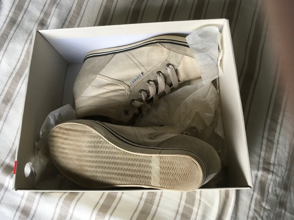 Esprit wedge sneaker beige, Gebruikt, Meisje, Schoenen, Ophalen of Verzenden
