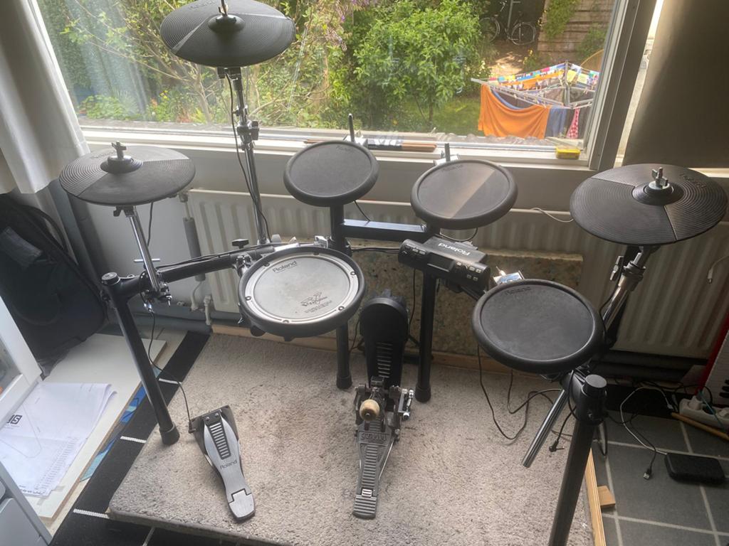Roland TD-4 elektronisch drumstel, Muziek en Instrumenten, Drumstellen en Slagwerk, Ophalen, Gebruikt, Roland, Elektronisch