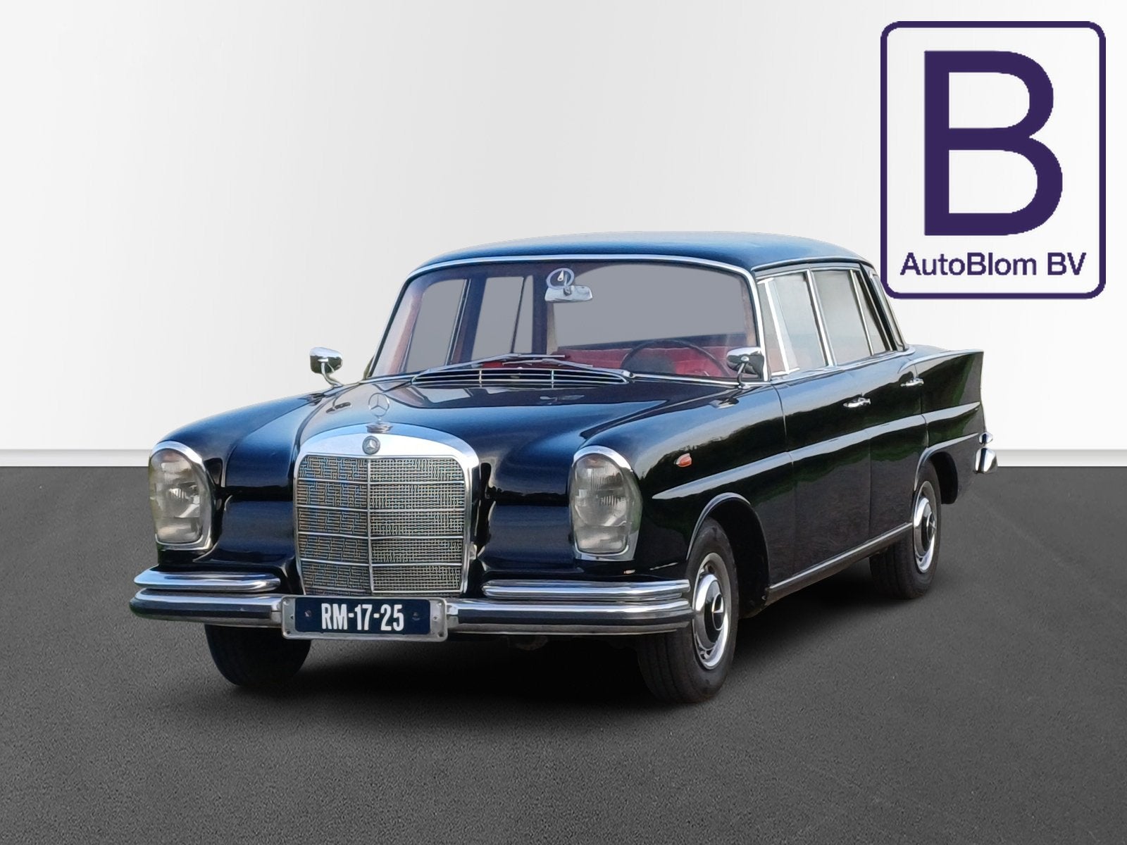Mercedes-Benz 200-serie 220 S W111 "Heckflosse" / Opknapper, Automaat, Zwart, Mercedes-Benz, Sedan