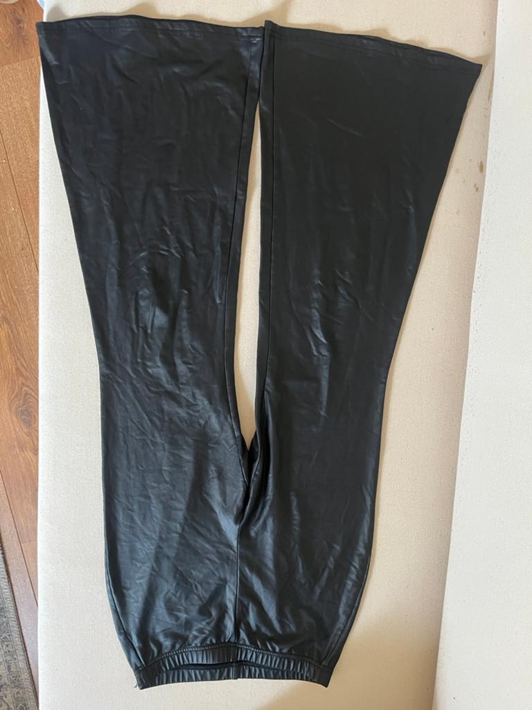 Latex Broek, Kleding | Dames, Zwart, Maat 40/42 (M), Zo goed als nieuw, Legging