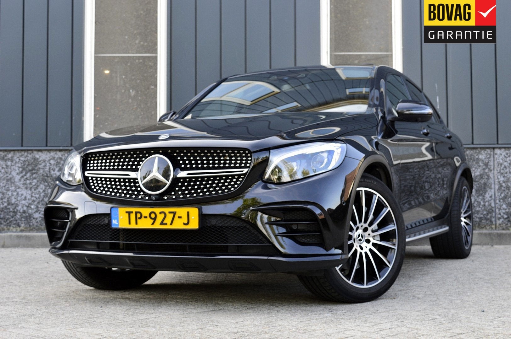 Mercedes-Benz GLC Coupé 250 4MATIC Premium Plus AMG-Styling, Auto's, 12 maanden, Gebruikt, 4 cilinders, Zwart