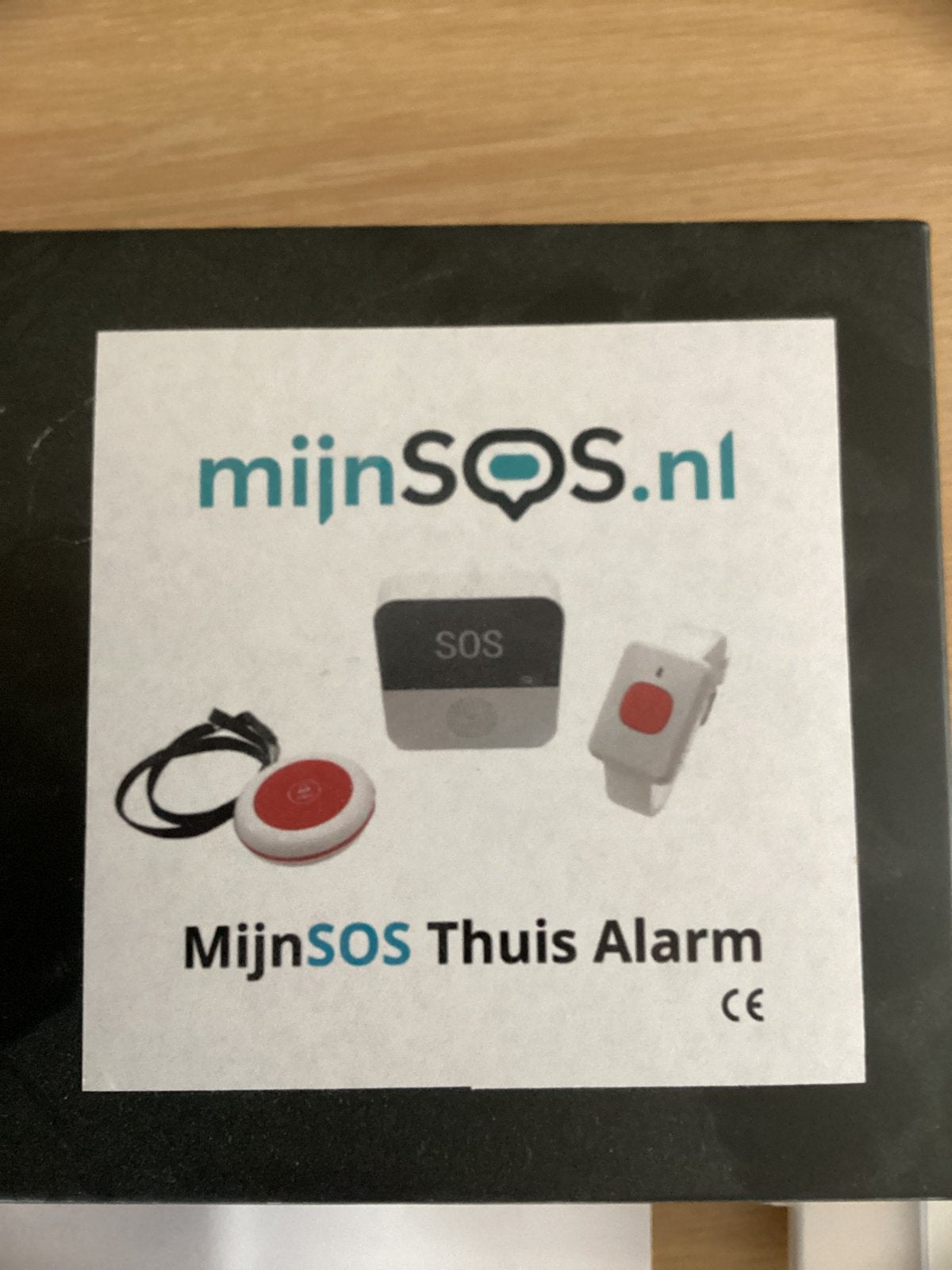 Senioren alarm persoonsalarm via app, Ophalen of Verzenden, Zo goed als nieuw