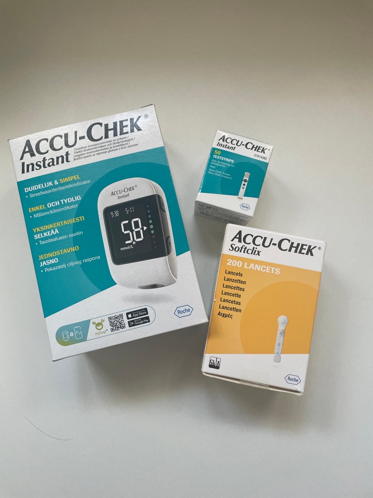 Accu-Chek Instant Bloedglucosemeter - Nieuw in verpakking, Ophalen of Verzenden, Nieuw, Overige typen