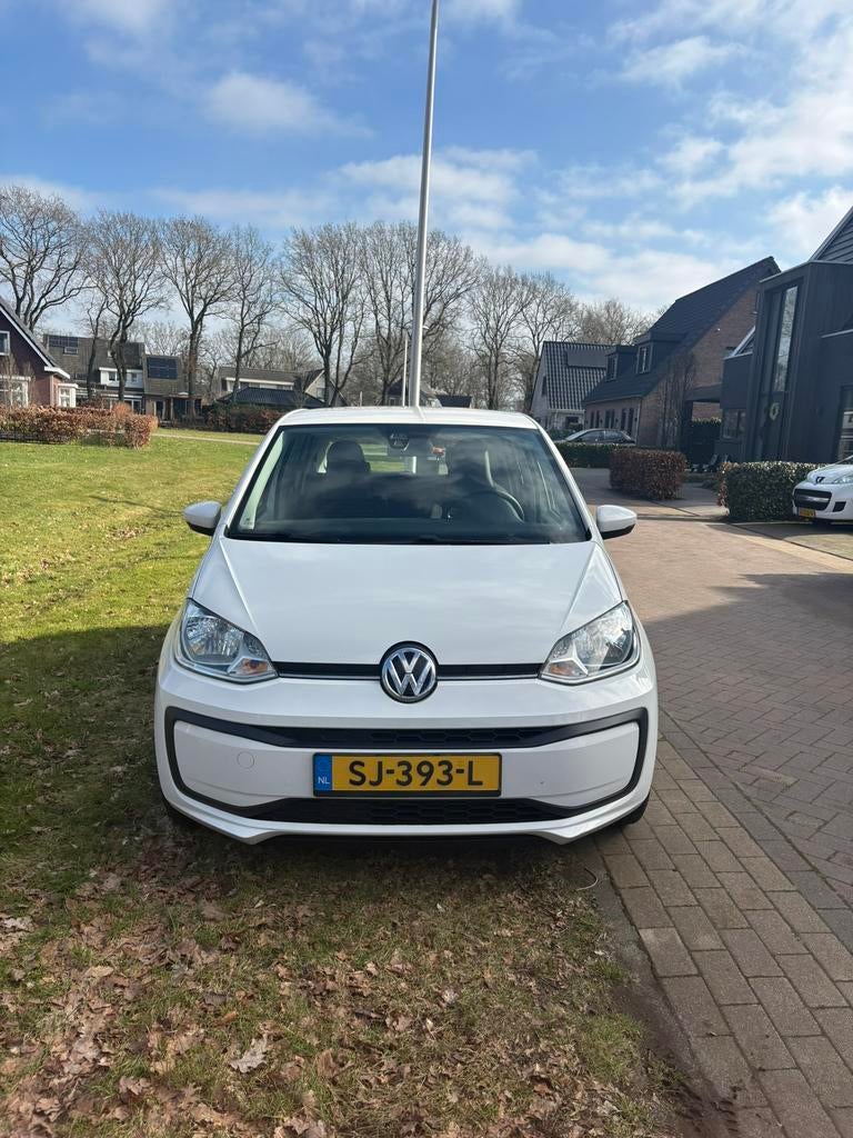 Volkswagen up! 1.0 44KW 5-DRS 2018 Wit, Voorwielaandrijving, Up!, 4 stoelen, Wit