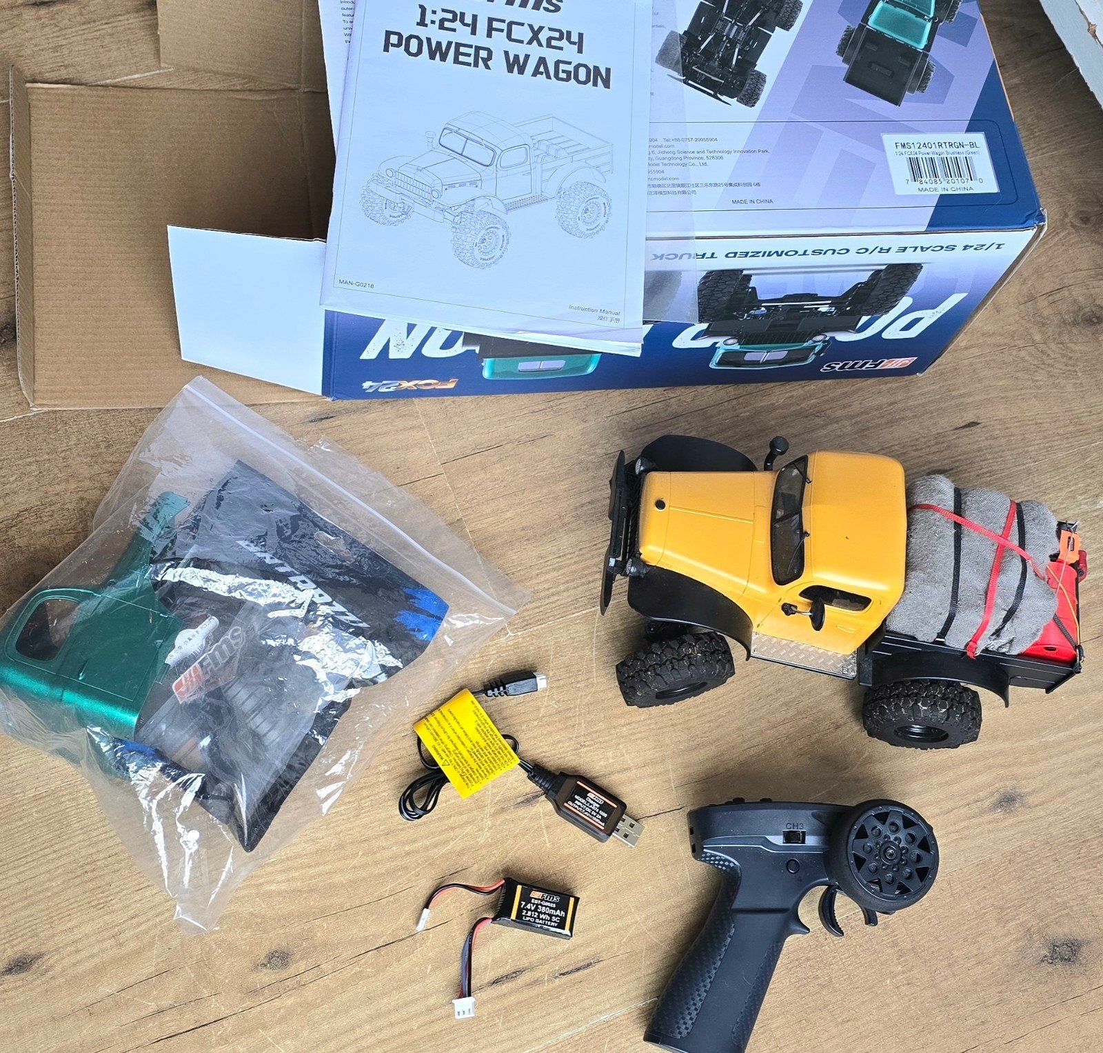 FMS FCX24 Brushless Power Wagon 4x4 Crawler 1:24, Hobby en Vrije tijd, Elektro, Auto offroad, Ophalen of Verzenden, Zo goed als nieuw