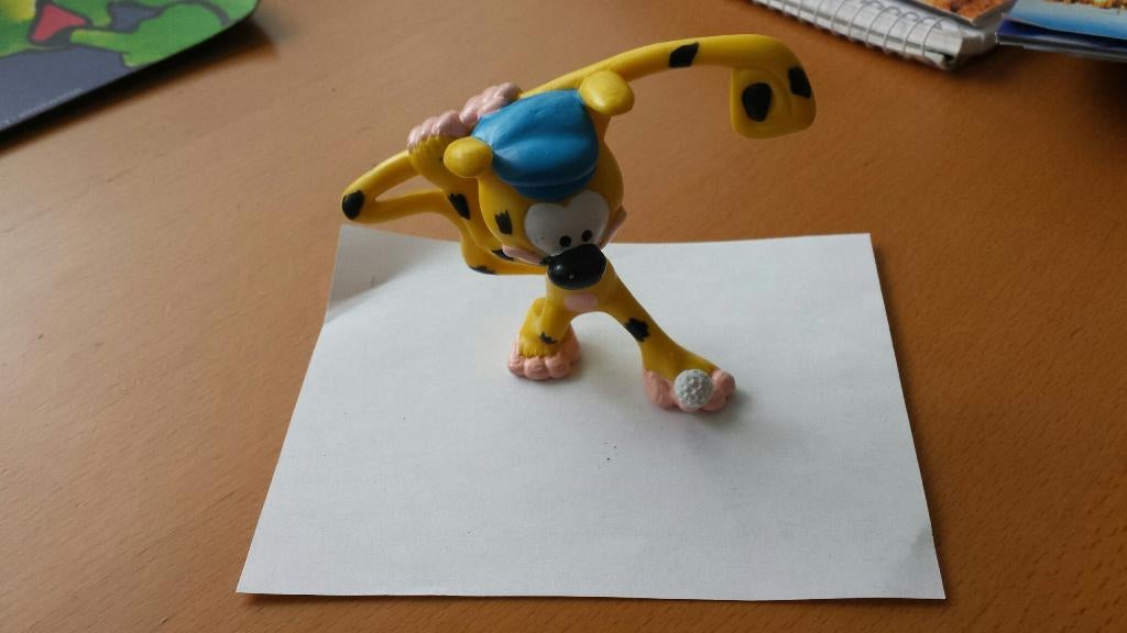figuurtje Marsupilami speelt golf Disney, Verzamelen, Ophalen of Verzenden, Overige figuren, Zo goed als nieuw, Beeldje of Figuurtje