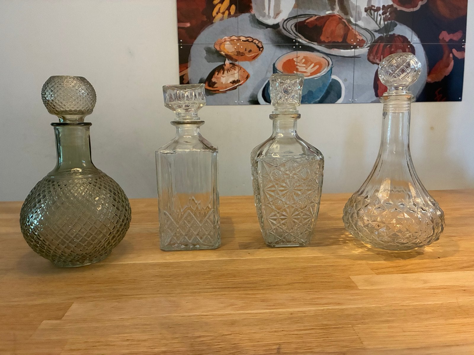 4 decoratieve glazen karaffen met stop, Ophalen