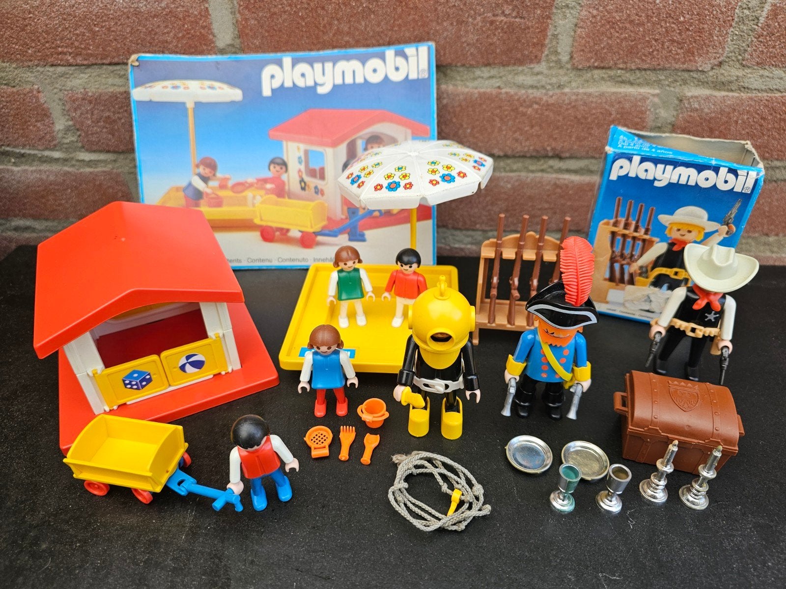 Playmobil vintage sets (sheriff, piraat, duiker, huisje), Ophalen of Verzenden, Gebruikt