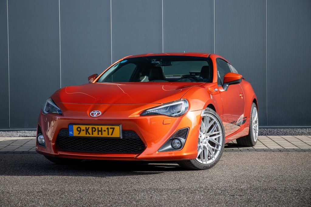 Toyota GT86 2.0 D-4s 2012 - HKS GTIII RS Turbo, Auto's, 13 km/l, 1998 cc, Achterwielaandrijving, Zwart