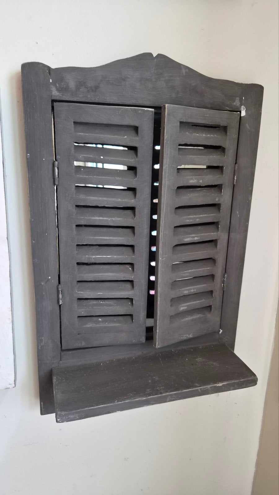 Houten spiegel met luiken 30x45x2.5 cm, Ophalen, Minder dan 50 cm, Nieuw, Minder dan 100 cm