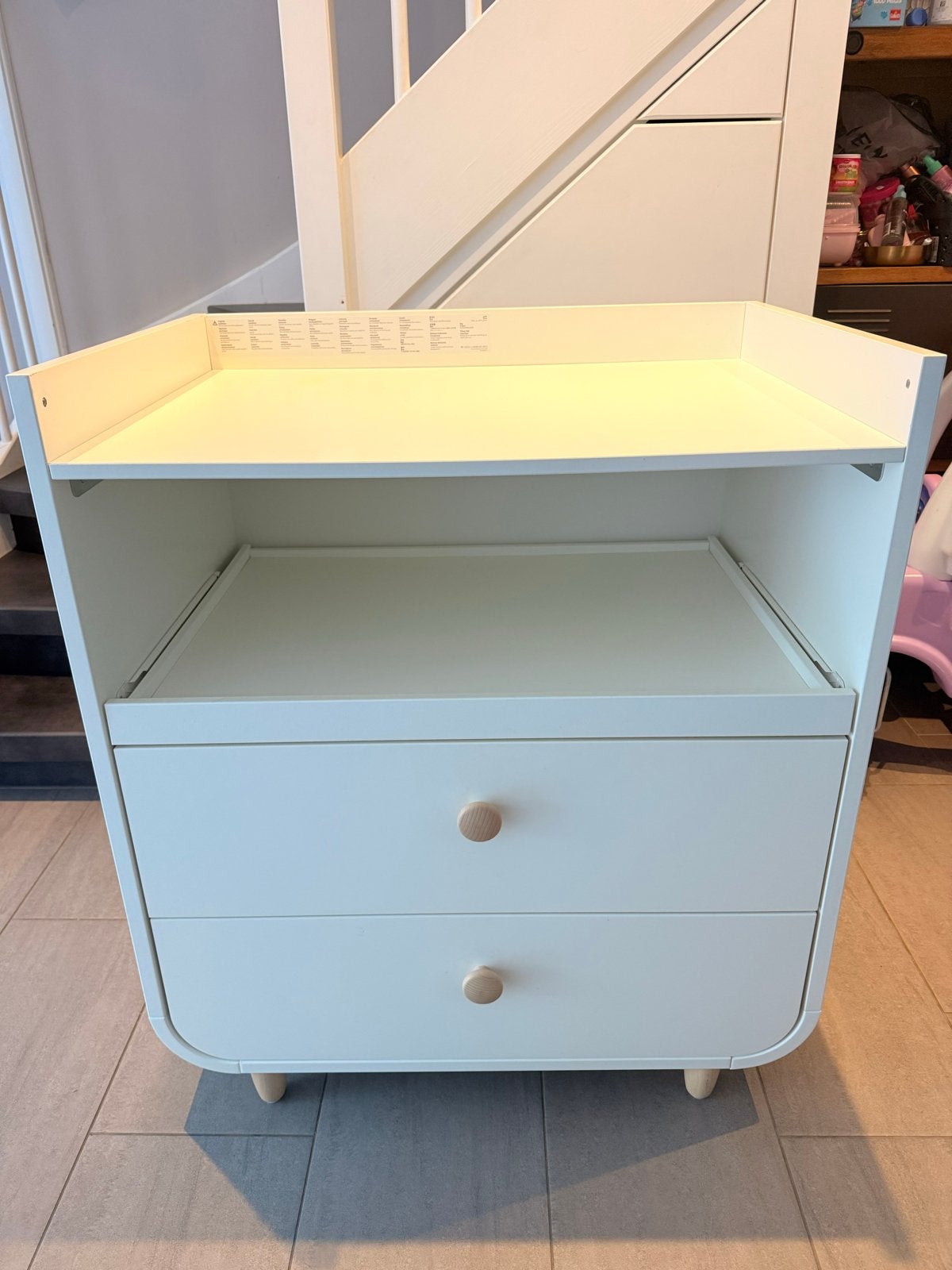 IKEA MYLLRA Commode met lades en opstaande rand, Kinderen en Baby's, Kinderkamer | Commodes en Kasten, Ophalen, 50 tot 70 cm, Zo goed als nieuw
