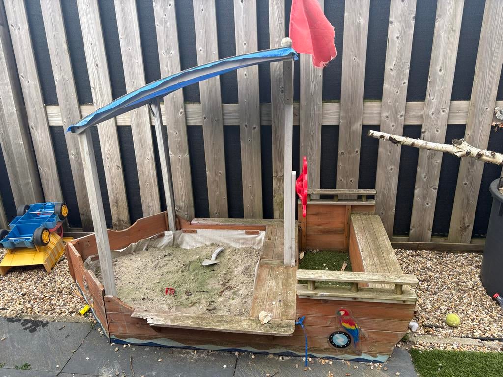 Piratenboot zandbak, Ophalen, Gebruikt