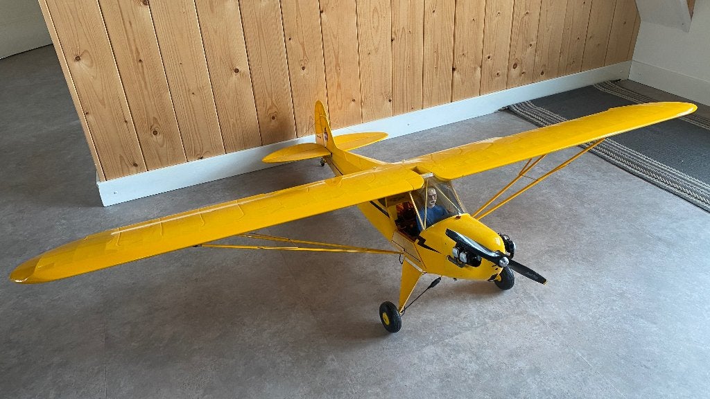 Mooie Piper Cup RC vliegtuig met motor, regelaar en servo's, Ophalen, Gebruikt, Elektro