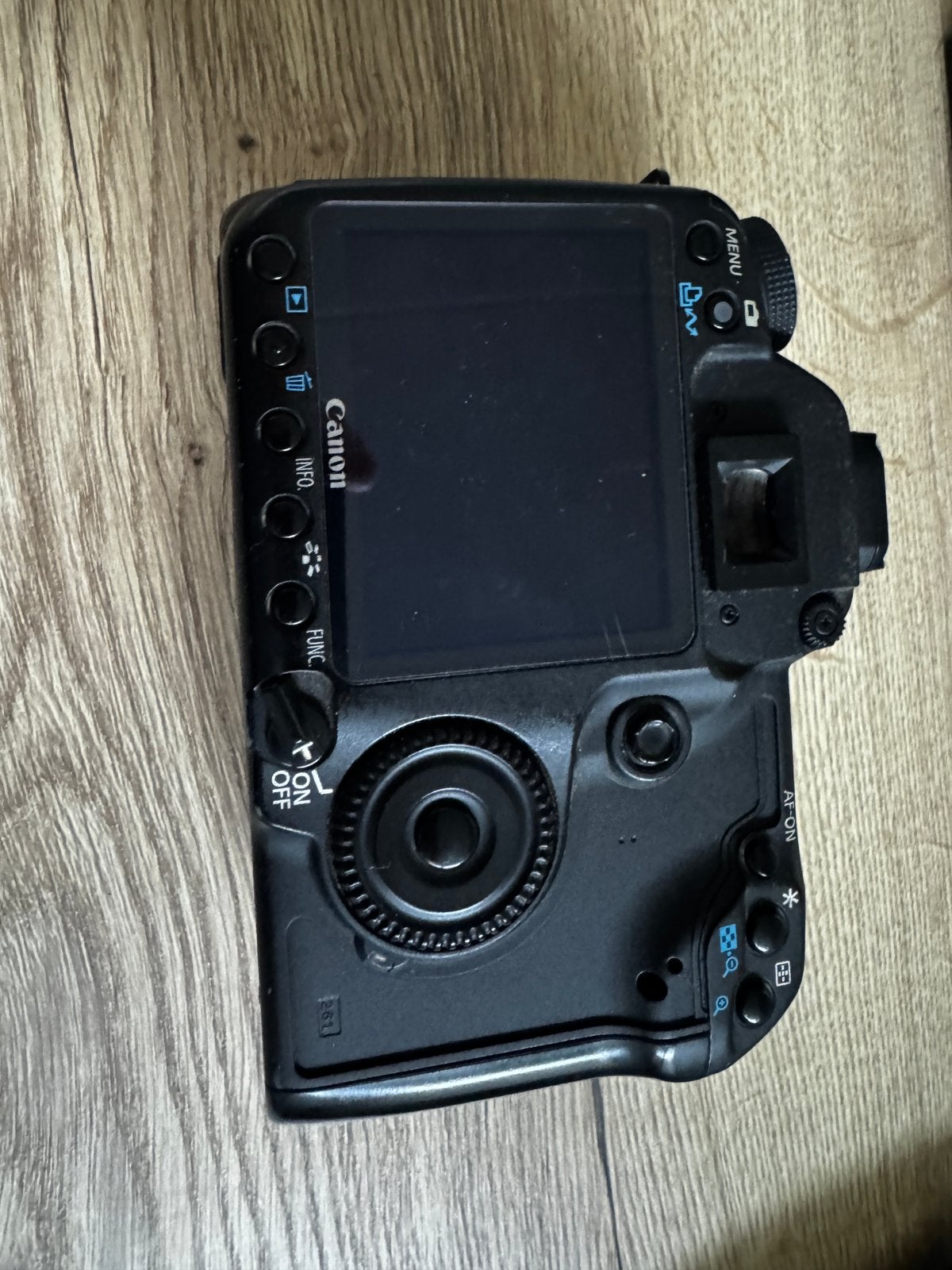 Werkende naar beschadigde canon eos 50d, Audio, Tv en Foto, Fotocamera's Digitaal, Ophalen, Gebruikt, Spiegelreflex, Canon
