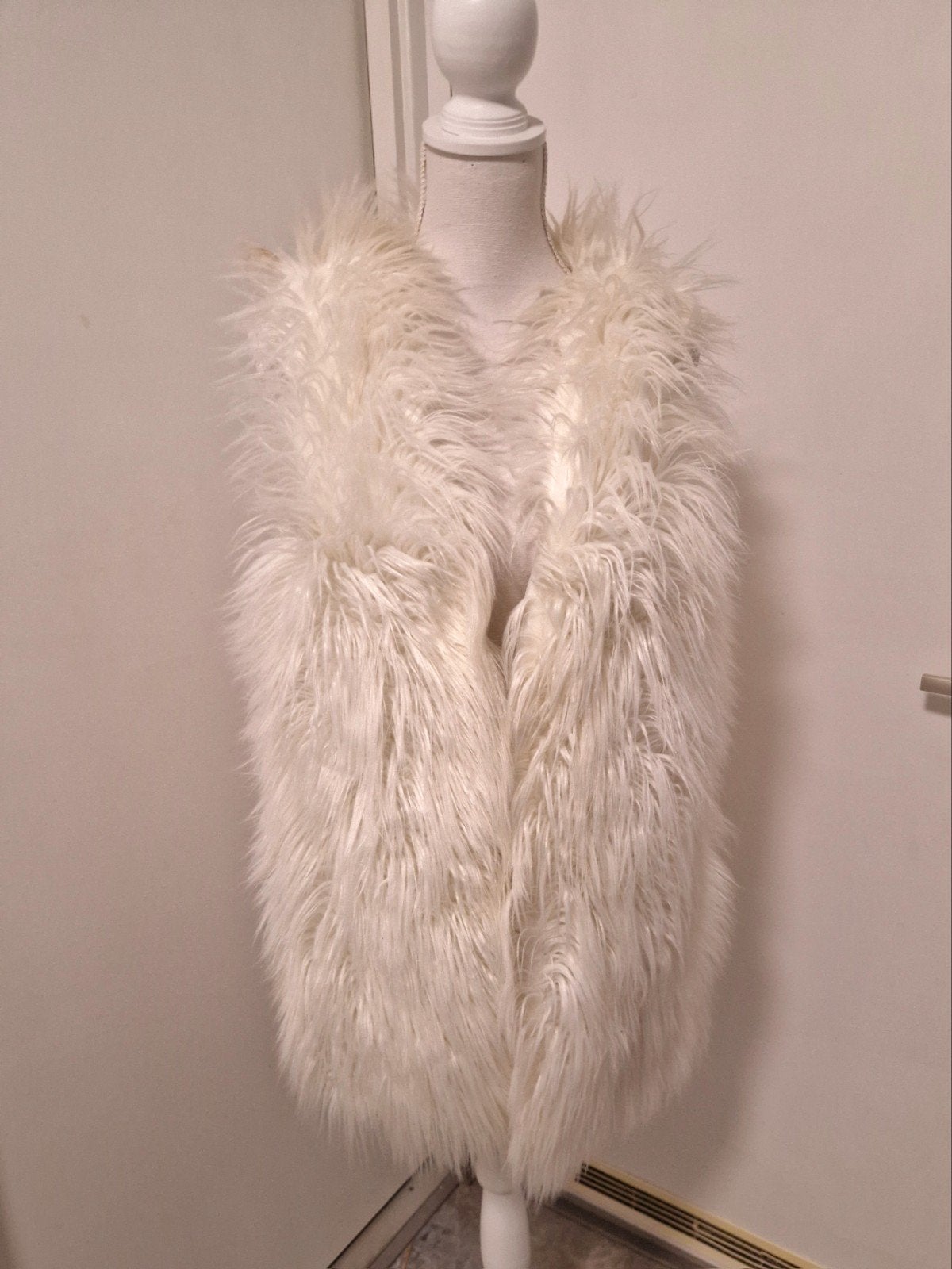 Mooie Witte Faux Fur Gilet / Bodywarmer - Miss Line (Maat S/, Ophalen of Verzenden, Nieuw