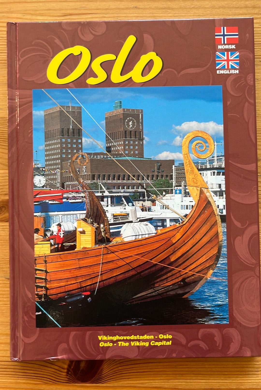 Oslo - Vikinghoofdstad van Noorwegen, Boeken, Overige merken, Europa, Ophalen of Verzenden, Zo goed als nieuw