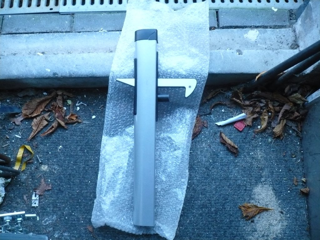 een stalen hek vast houder, Minder dan 100 cm, Ophalen of Verzenden, Zo goed als nieuw, Draaipoort