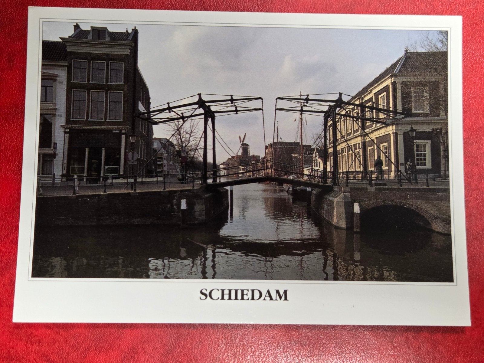 Schiedam Korte Haven met molen De Drie Koornbloemen, Ophalen of Verzenden, Zuid-Holland