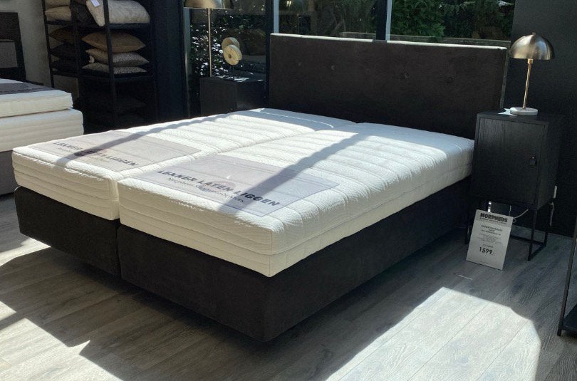 Boxpring 200cm-180cm - ophalen in de Pijp, Ophalen, Zo goed als nieuw, 180 cm, 200 cm