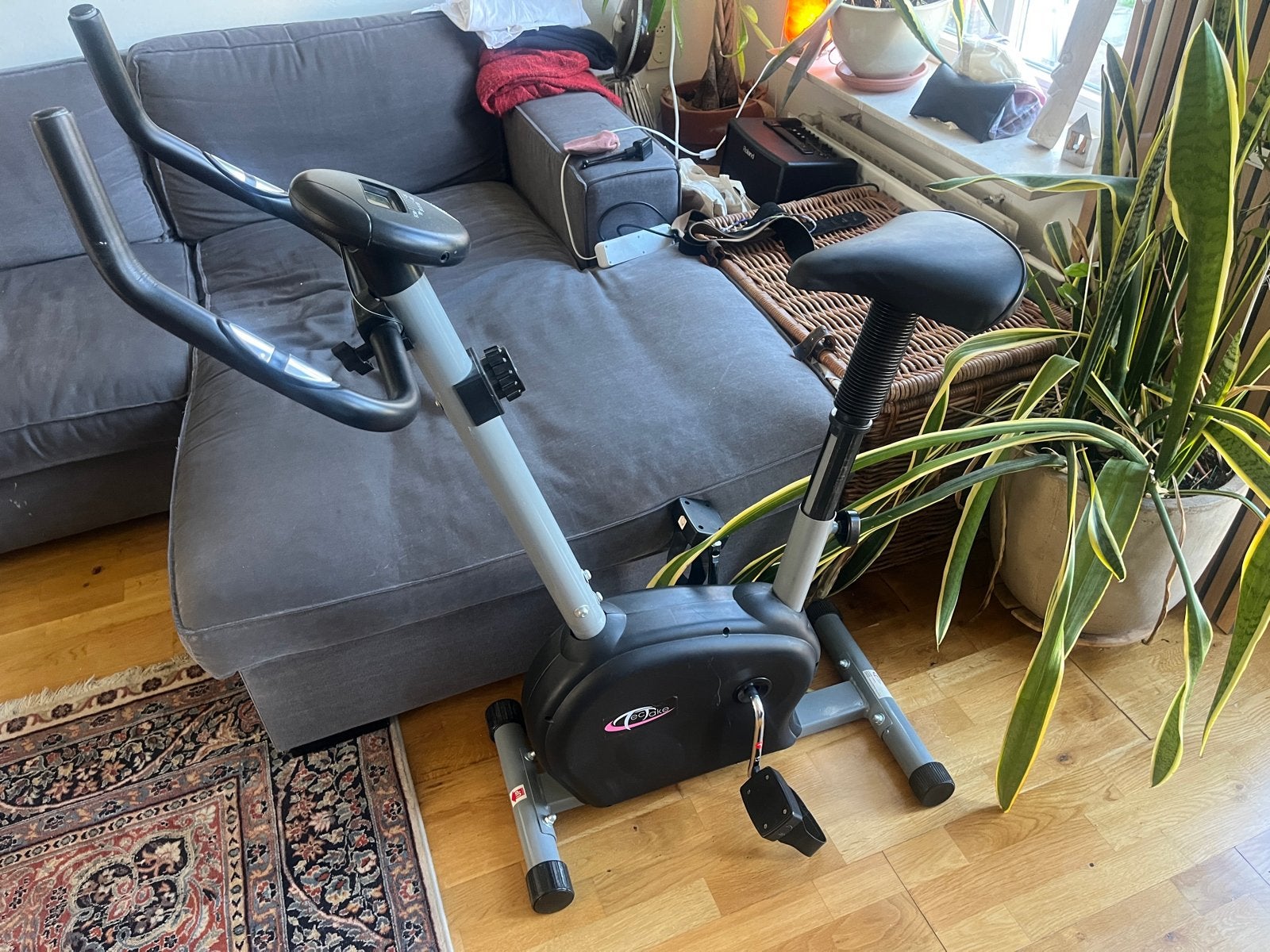 Hometrainer met display - Ideaal voor mobiliteit, Ophalen, Gebruikt, Metaal, Benen