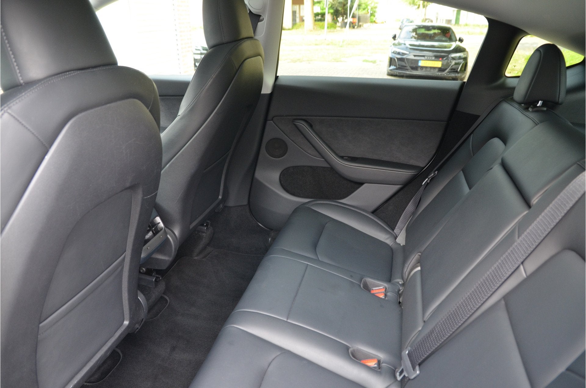 Foto 13 van Tesla Model Y RWD 58 kWh AutoPilot3.0 Ryzen (bj 2024)