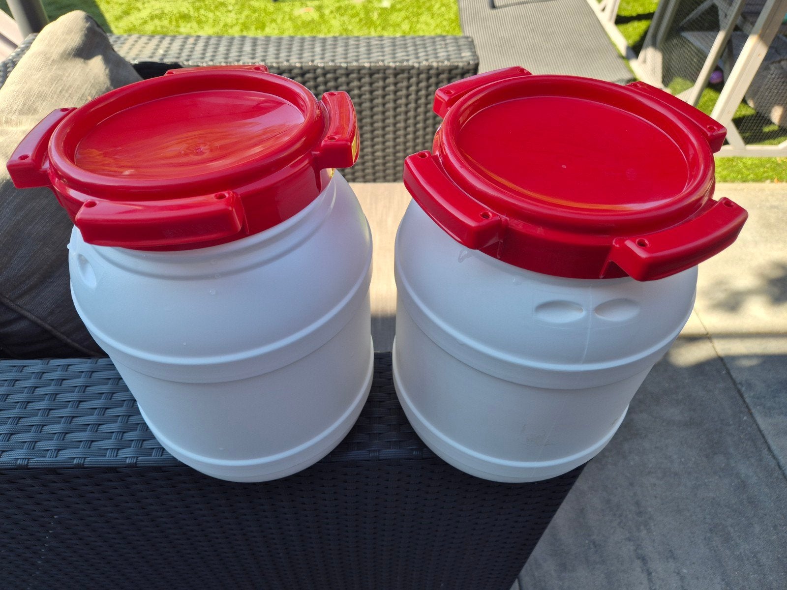 Curtec 6 liter bakken., Ophalen, Kat