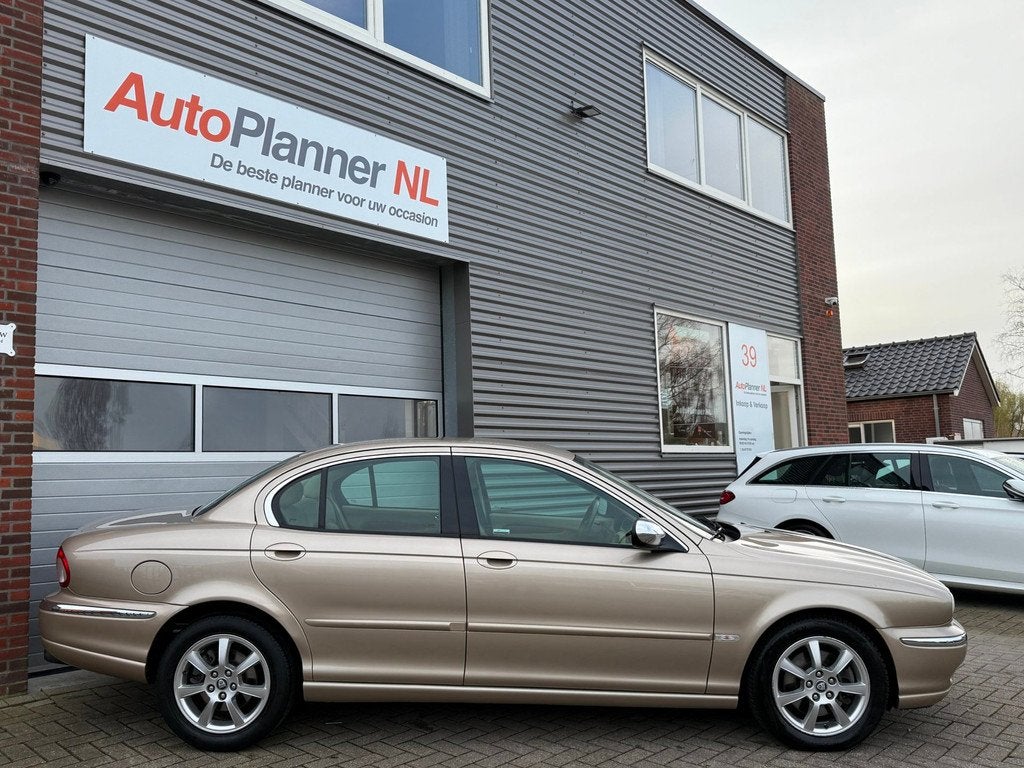 Jaguar X-type 2.1 V6! Clima! Leder! Stoelv.! Unieke kmstand!, Gebruikt, Beige, Bedrijf, 155 pk