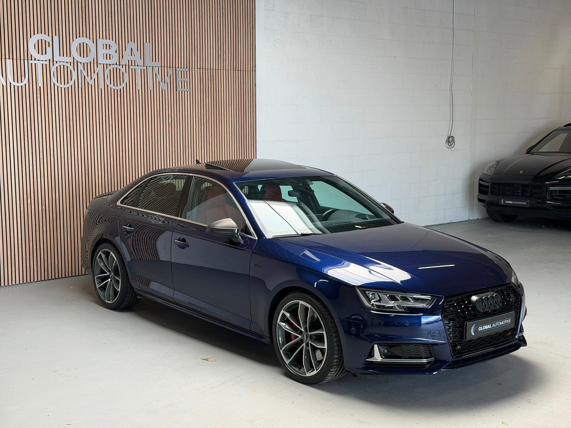 Audi A4 Limousine S4 3.0 TFSI quattro Pro Line Plus - SCHUIF, Automaat, Gebruikt, Blauw, A4