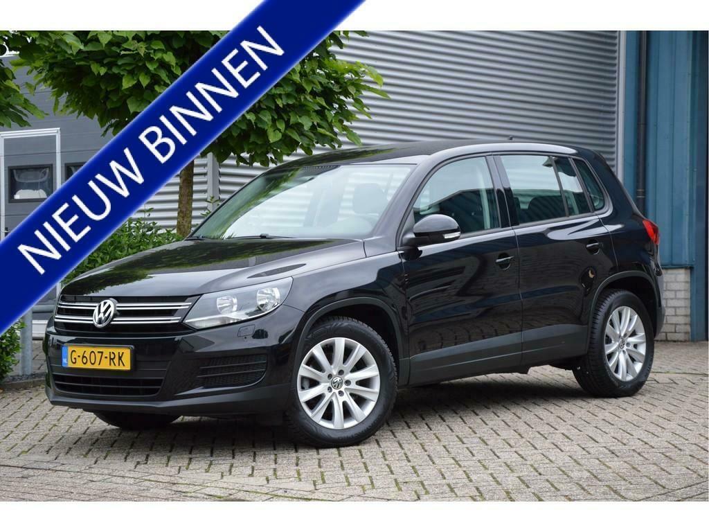 Volkswagen Tiguan 1.4 TSI 90KW BMT 2014 Zwart, Auto's, Volkswagen, Euro 5, Zwart, 4 cilinders, 75 €/maand