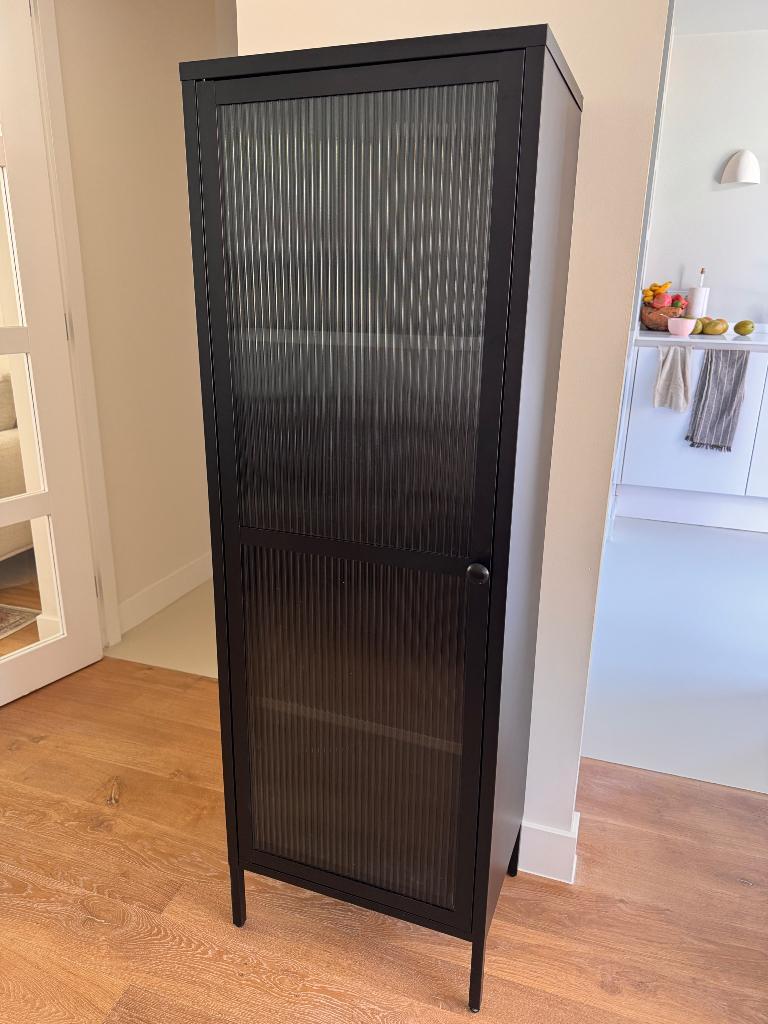 Glazen ribbel kast - vitrine, Huis en Inrichting, Kasten | Kledingkasten, Ophalen, Met plank(en), 100 tot 150 cm, 50 tot 100 cm