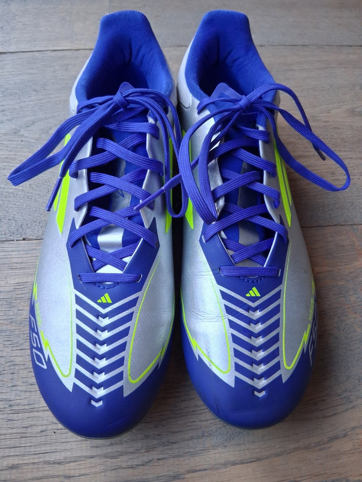 Voetbalschoenen maat 40,5 Adidas, Sport en Fitness, Voetbal, Maat XS of kleiner, Schoenen, Ophalen of Verzenden, Zo goed als nieuw