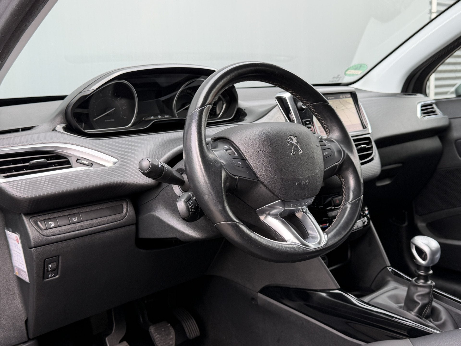 Peugeot 2008 BWJ 2019 | 1.2T 131PK GT-Line | TREKHAAK | LEDE, Auto's, Voorwielaandrijving, 1199 cc, 49 €/maand, Leder