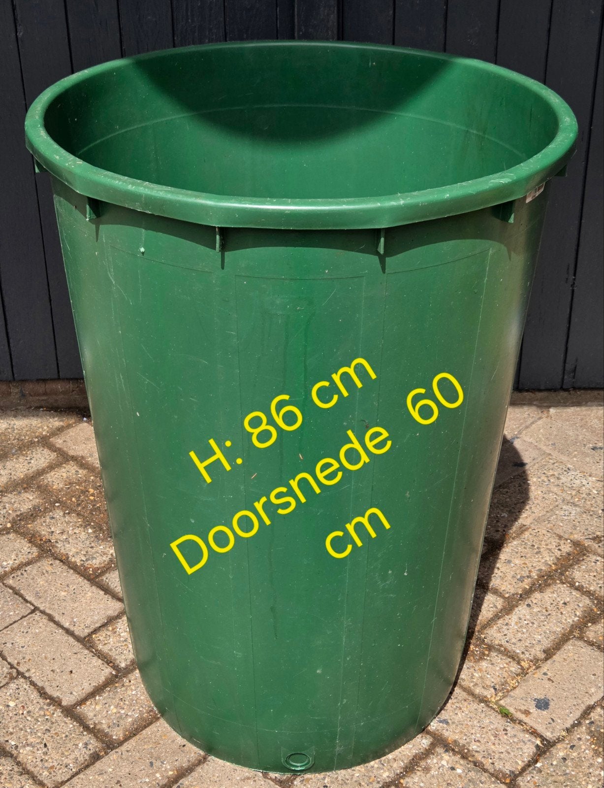 Opberg,  afval en regen tonnen, Ophalen, Gebruikt, Kunststof