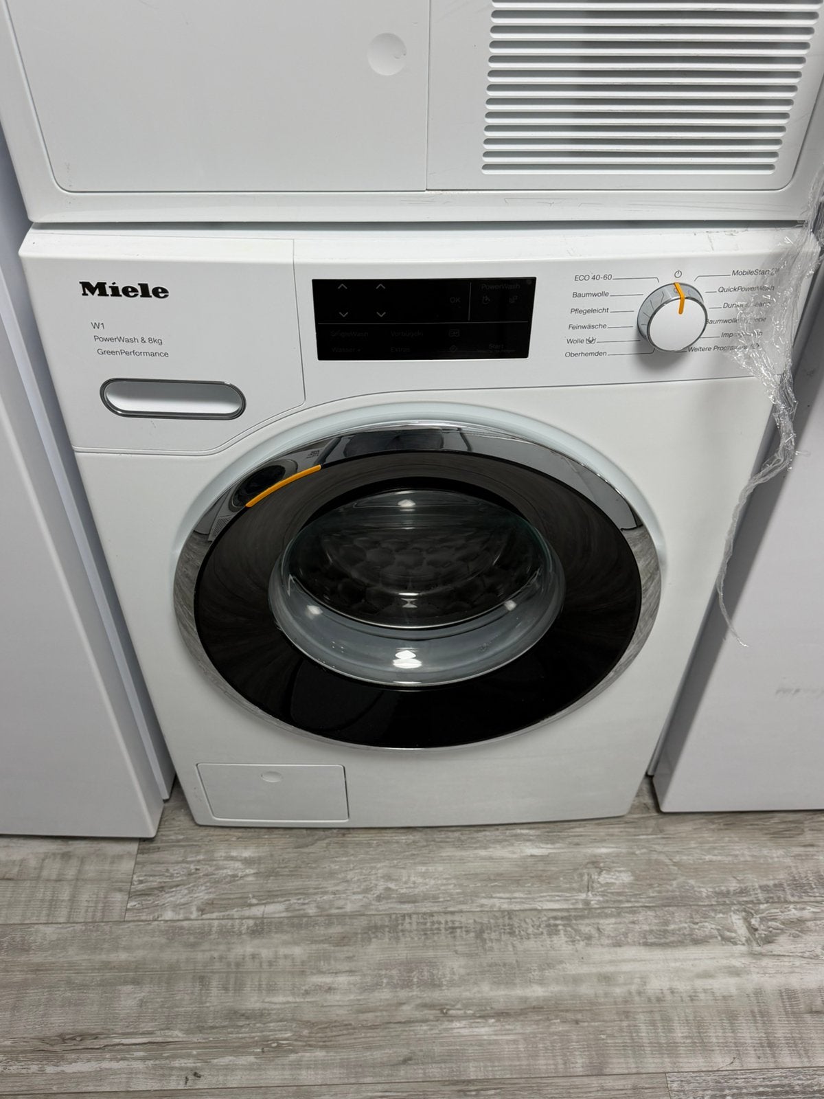 Miele WWE360 WPS PowerWash Wasmachine 8KG Zo Goed Als Nieuw, Witgoed en Apparatuur, Wasmachines, 8 tot 10 kg, Miele Nederland B.V.