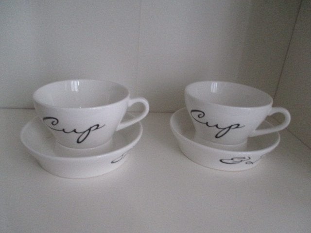 Nieuwe kop en schotel set - 'Cup' en 'Saucer' design, Overige materialen, Overige merken, Nieuw, Ophalen of Verzenden