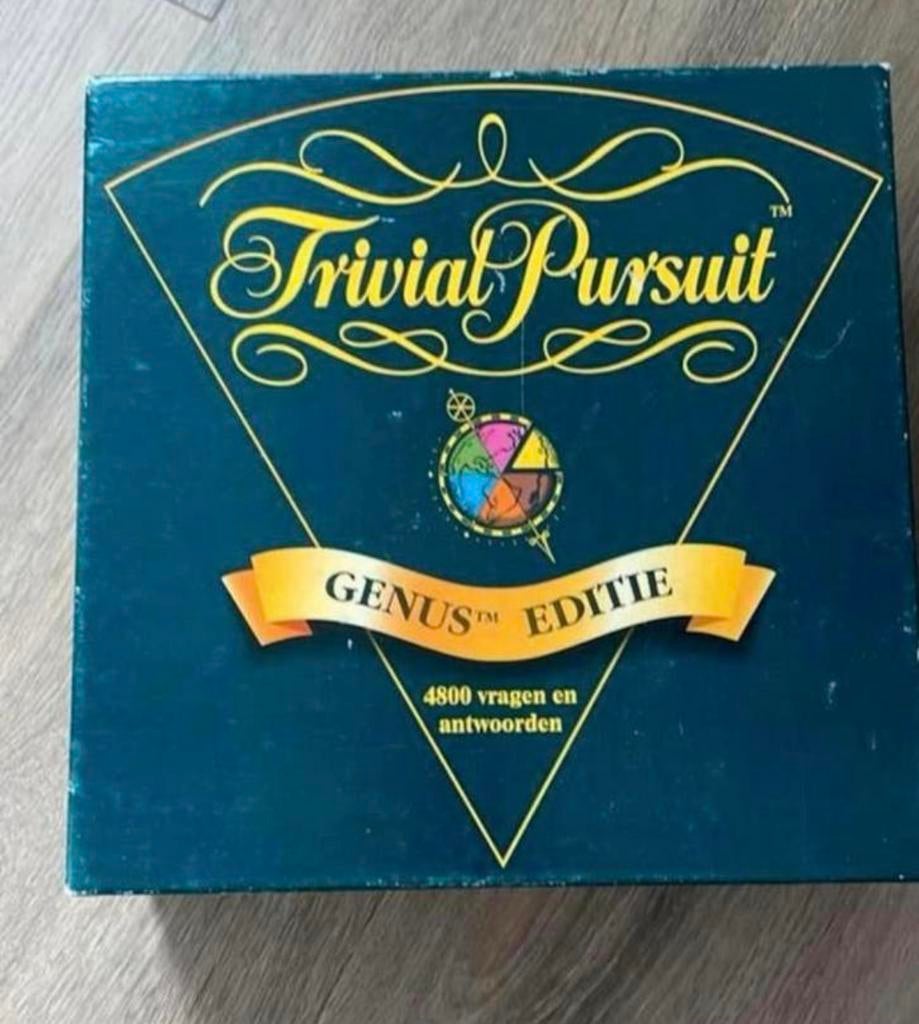 Trivial Pursuit zgan., Hobby en Vrije tijd, Gezelschapsspellen | Bordspellen, Ophalen of Verzenden, Zo goed als nieuw