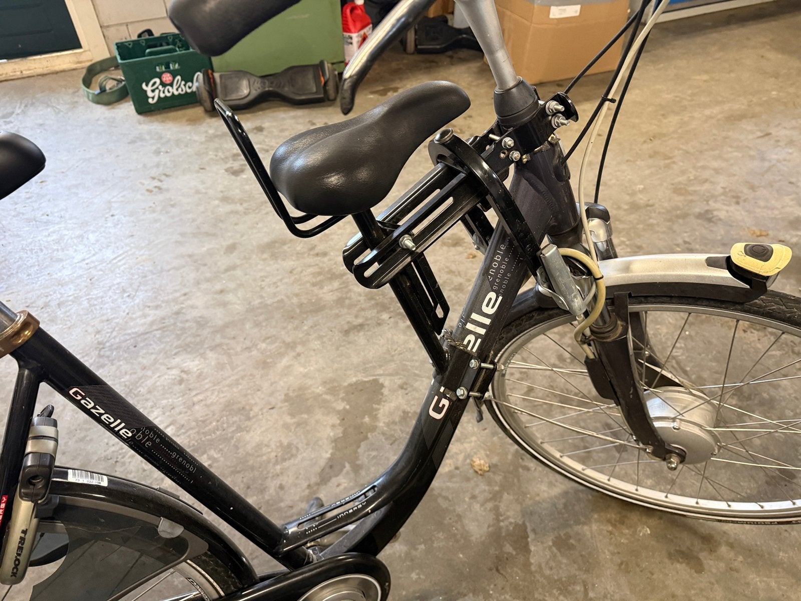 Dames fiets model 4 kinderzitje., Fietsen en Brommers, Fietsaccessoires | Fietsstoeltjes, 22 t/m 36 kg, Voorzitje, Ophalen of Verzenden