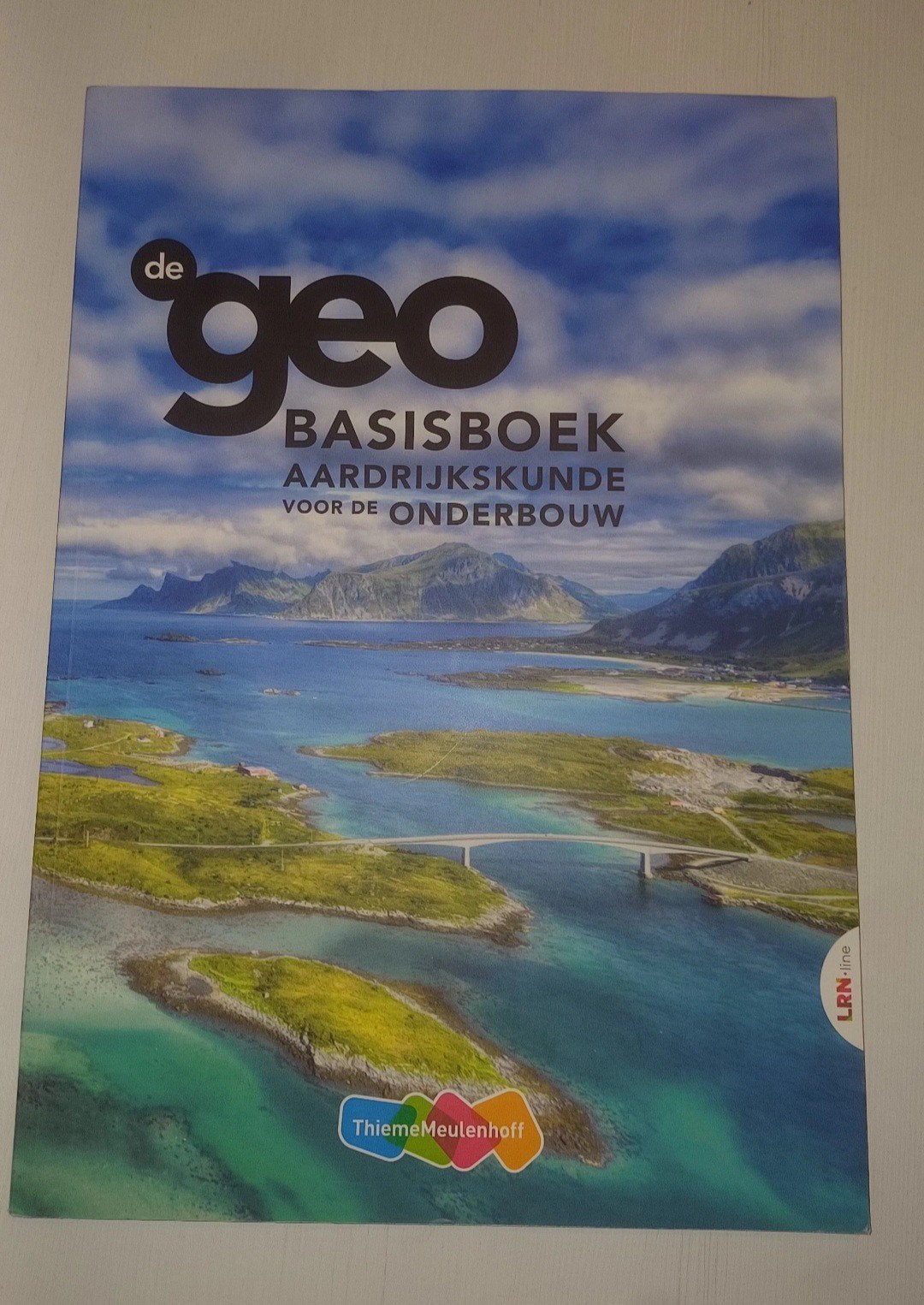 De Geo Basisboek Aardrijkskunde voor de Onderbouw, Boeken, Schoolboeken, Zo goed als nieuw, Aardrijkskunde, Overige niveaus, Ophalen of Verzenden