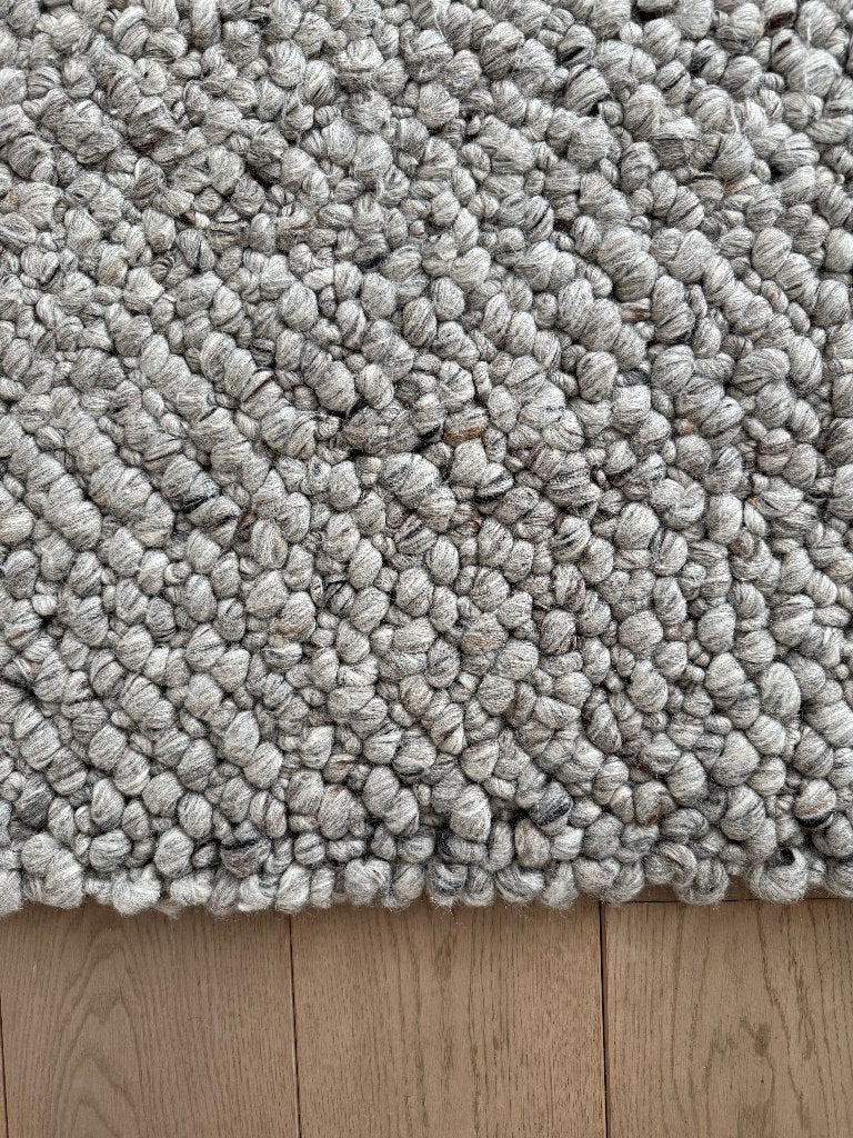 Wollen tapijt, Ophalen, Gebruikt