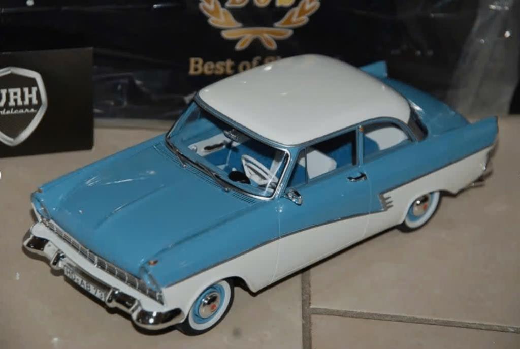 1:18 FORD TAUNUS 17M P2 BOS models BOS019 in doos WRH, Hobby en Vrije tijd, Modelauto's | 1:18, Verzenden, Zo goed als nieuw, Auto