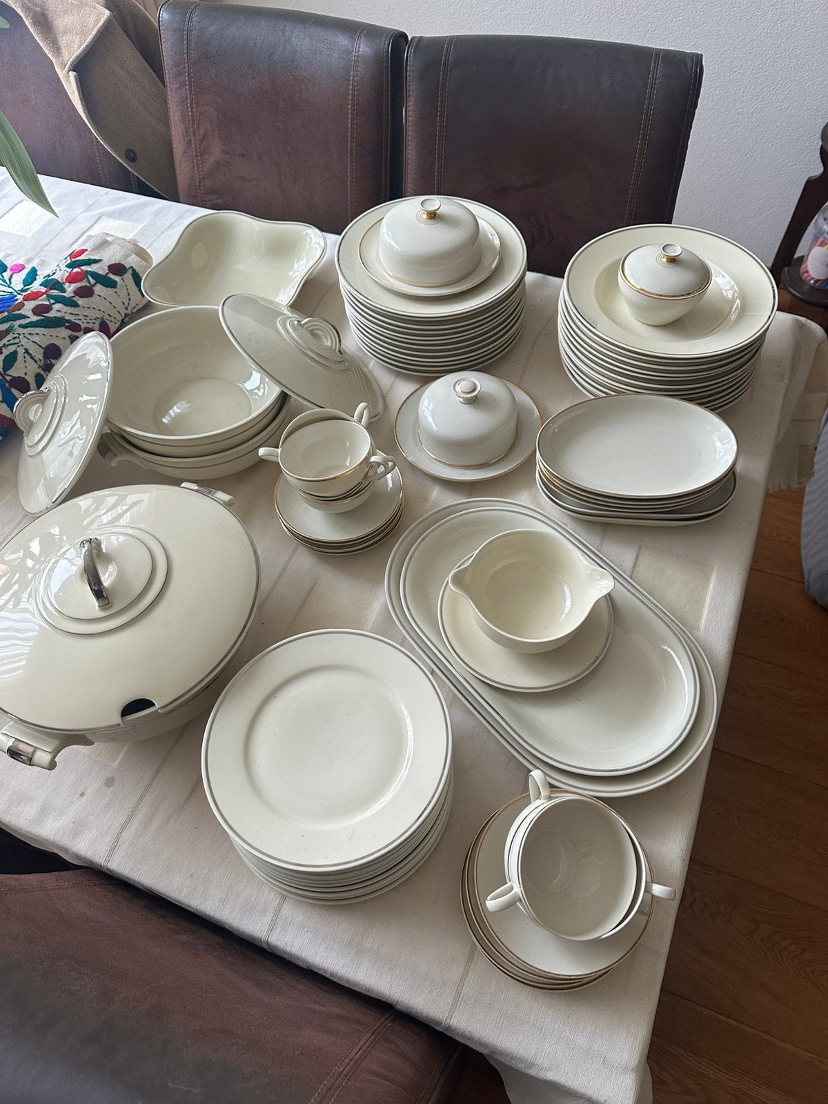 vintage servies Hutschenreuther Arzberg serie Evelyn 835, Ophalen