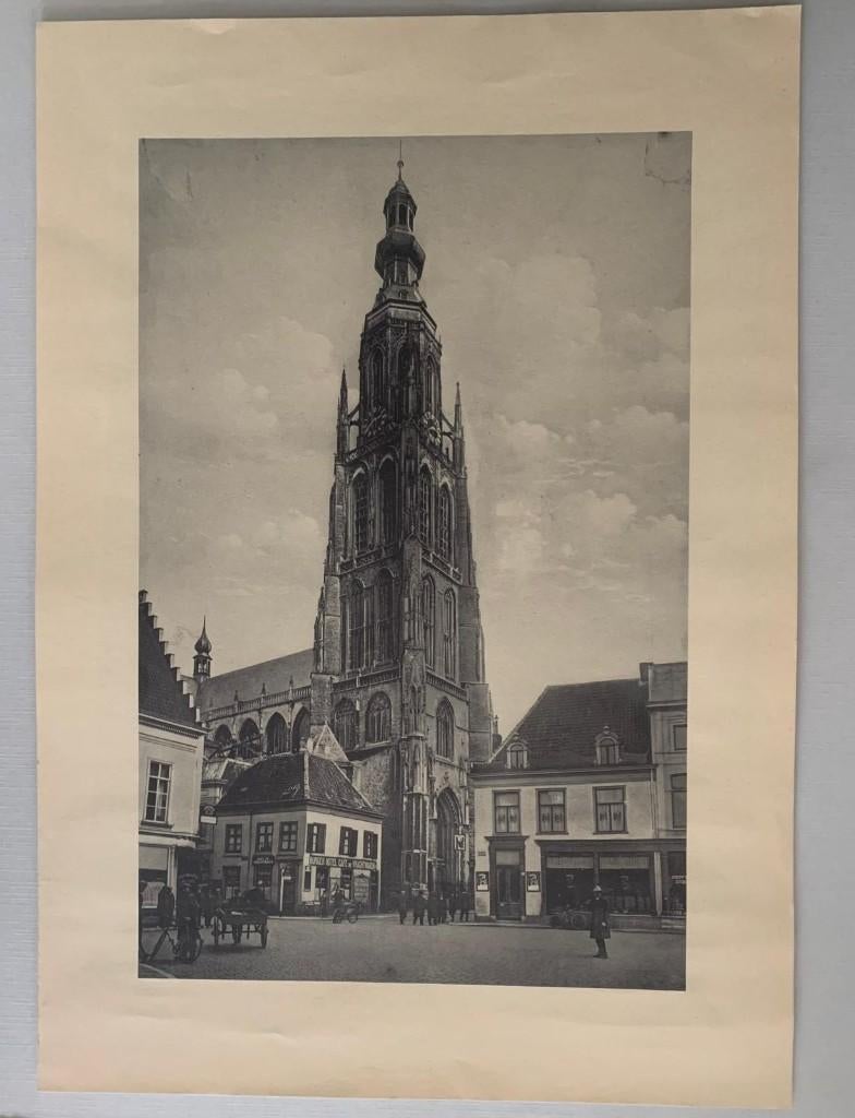 Breda Grote Kerk – oude afdruk – wanddecoratie, Antiek en Kunst, Overige technieken, Architectuur, 35 cm, Ophalen of Verzenden