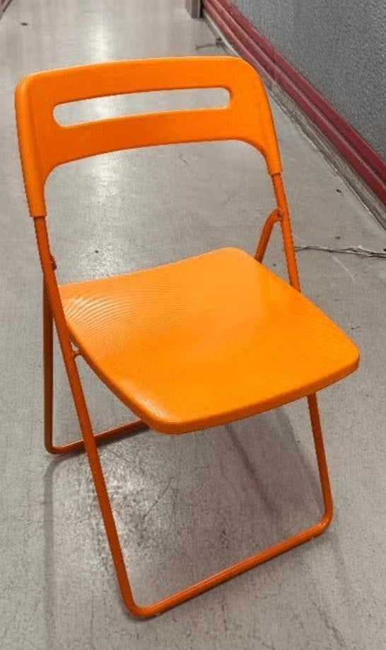 Vier Ikea Nisse klapstoelen in de kleur Oranje., Ophalen, Overige kleuren, Zo goed als nieuw, Vier