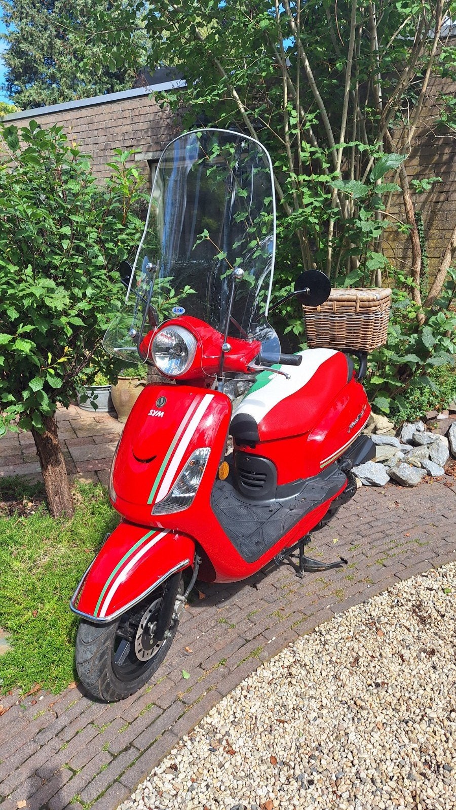 Sym fiddle 2, prachtig Italiaans design, zeer weinig km's., Ophalen, Zo goed als nieuw, Benzine, Fiddle