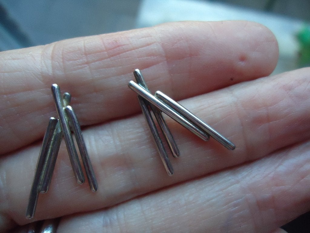 mooie strakke  met 4 staafjes oorstekers 925 edelsmid, Ophalen of Verzenden, Zo goed als nieuw, Knopjes of Stekers, Zilver