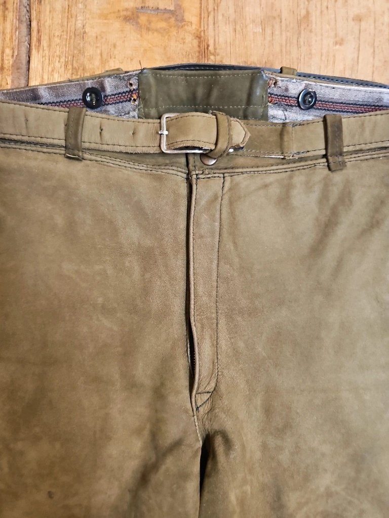 Echte lederhosen khaki, Maat 48/50 (M), Djt@dejuistetoon.eu, Ophalen of Verzenden, Mon Plaisir 19, Etten-Leur, Netherlands