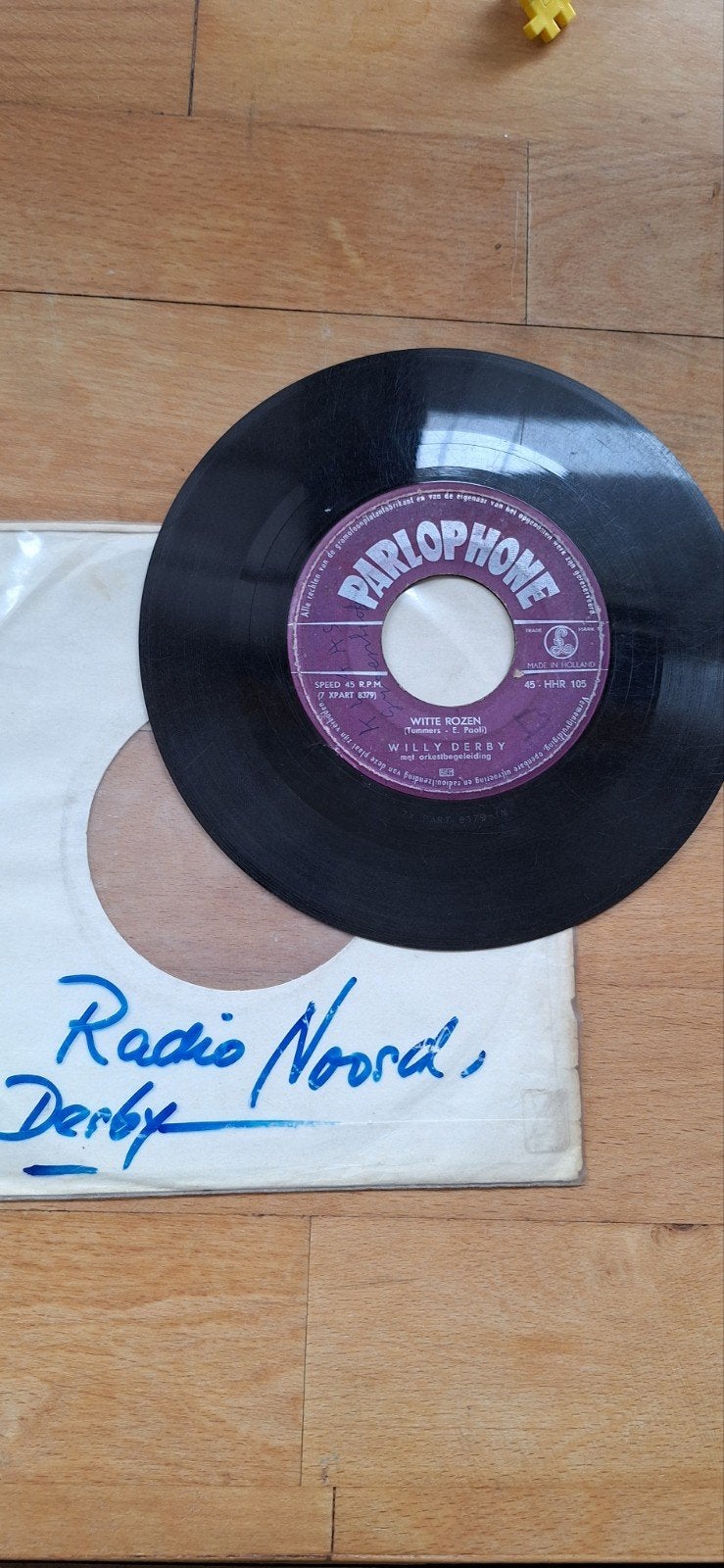 Willy Derby - Witte Rozen / Als Ik Groot Ben, Lieve Moeder, Gebruikt, Originele persing, 7 inch, Ophalen of Verzenden