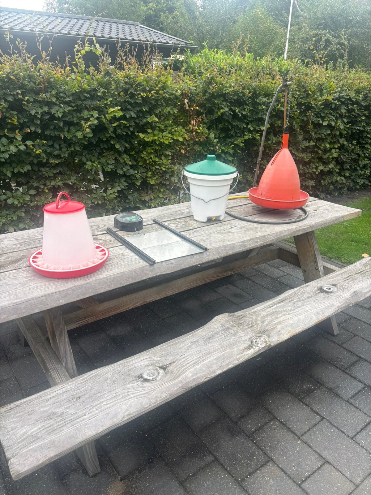 Te koop kippen accessoires, Dieren en Toebehoren, Ophalen, Gebruikt, Drinken en Voederen