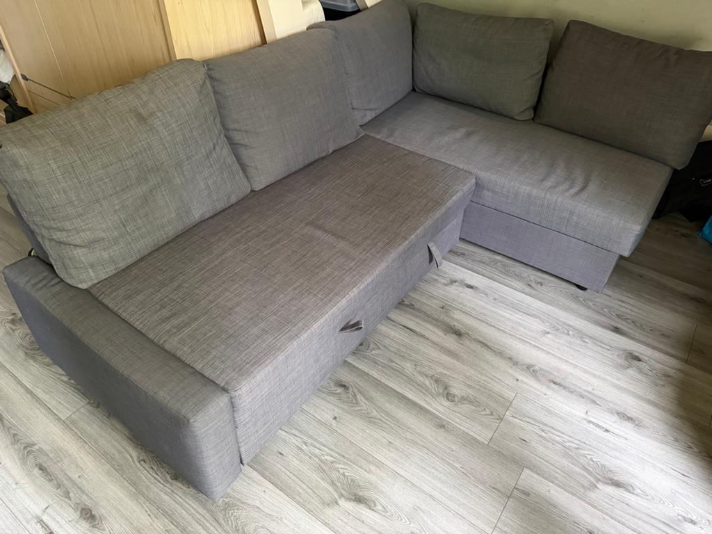 IKEA FRIHETEN slaapbank/hoekbank met opbergruimte, Huis en Inrichting, Slaapkamer | Slaapbanken, Ophalen, Tweepersoons, Zo goed als nieuw